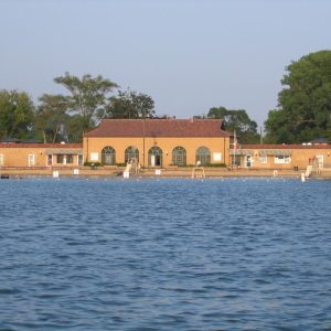 Crystal Lake Main Beach Ale6pk