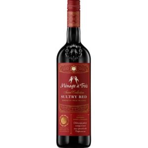 Menage a Trois Sultry Red750ml